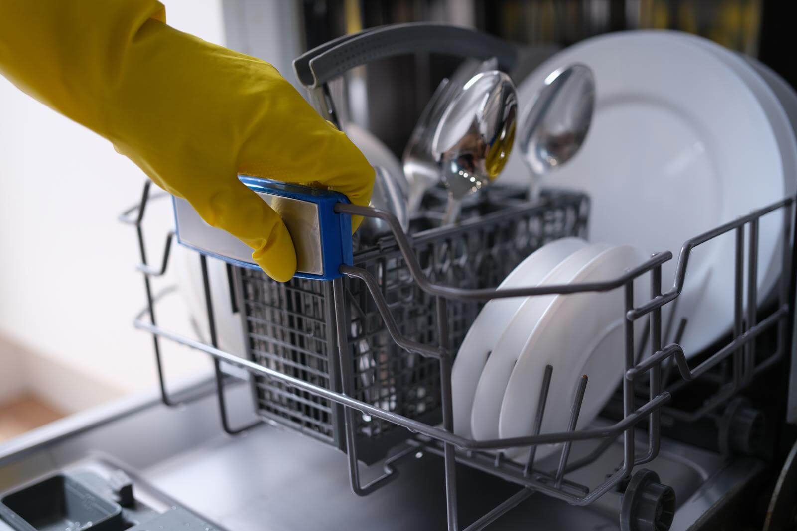 How to Clean Your Dishwasher Naturally and Keep It Sparkling