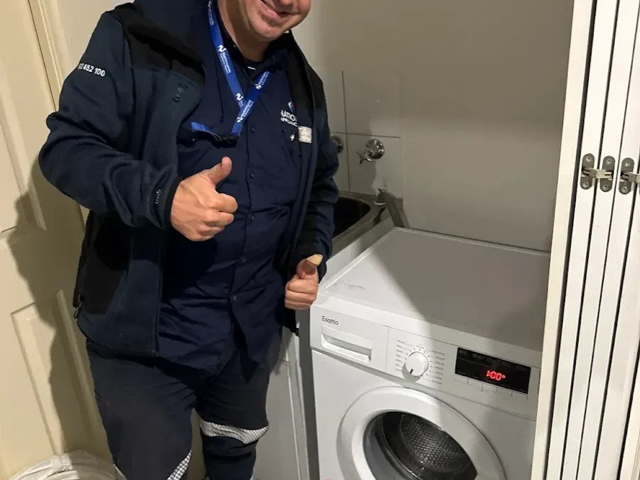 What Actually Happens When You Book an Appliance Repair